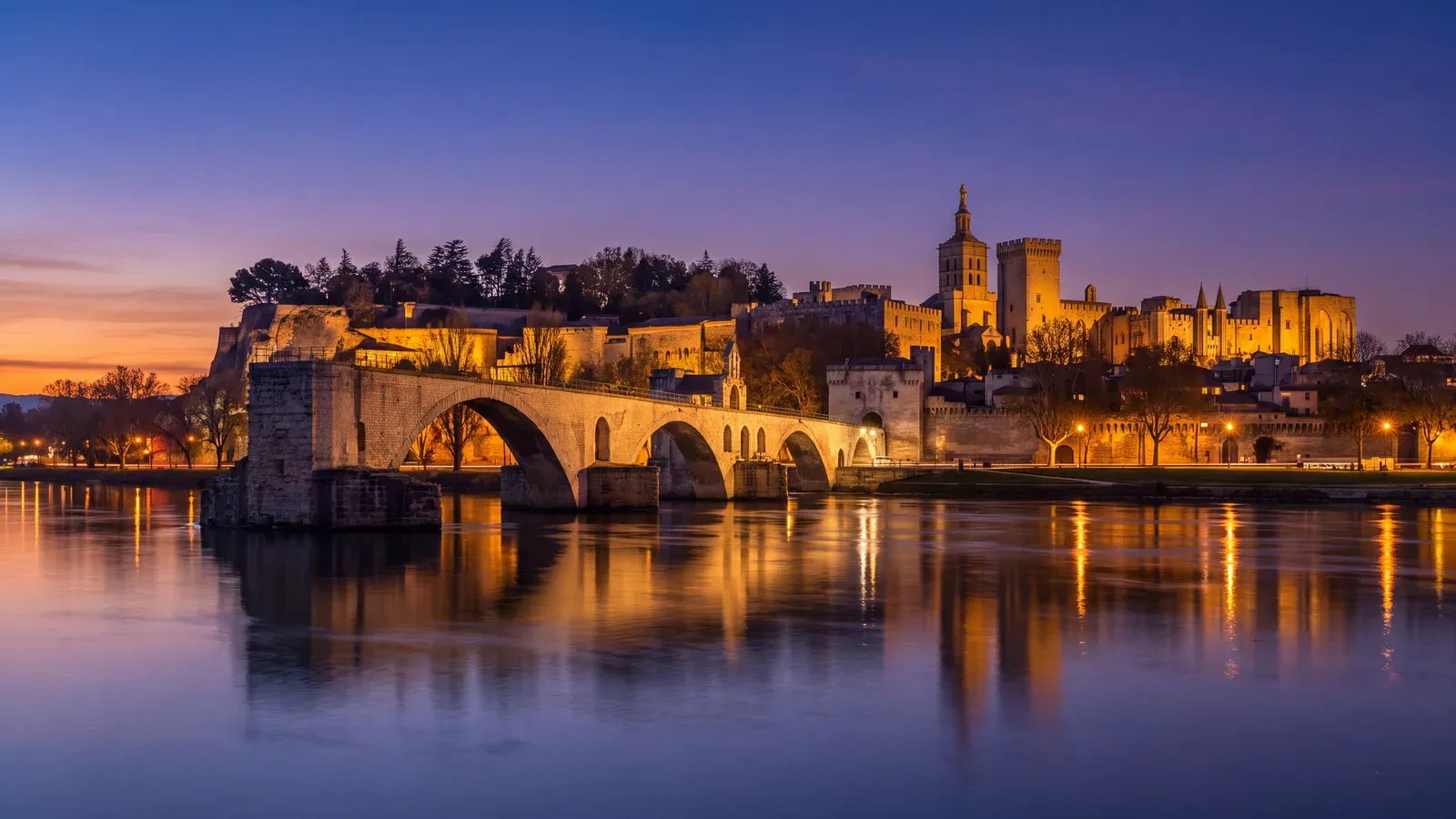 Avignon Pont Saint Benezet Rhone Dusk
